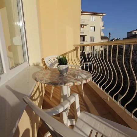 Daire Apartments Primorsko